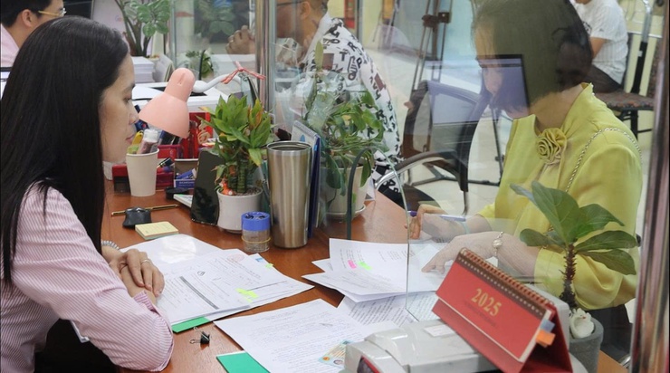 Hà Nội giải ngân khoản vay ưu đãi đầu tiên cho sinh viên ngành STEM- Ảnh 1.