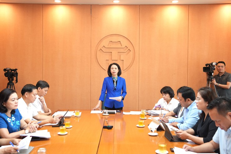 Hà Nội tăng cường kiểm tra các đơn vị được lựa chọn cung cấp bữa ăn bán trú cho học sinh trên địa bàn- Ảnh 1.
