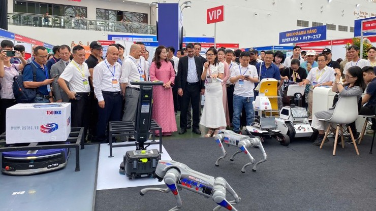 Khai mạc Hội chợ triển lãm Công nghiệp hỗ trợ Hà Nội năm 2025- Ảnh 2.