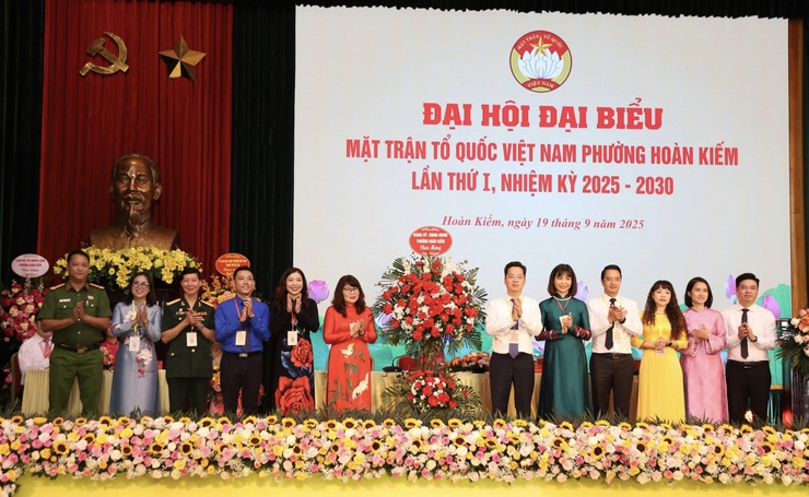 MTTQ phường Hoàn Kiếm cần triển khai tích cực nền tảng “Mặt trận số”, gắn với xây dựng công dân số, chính quyền số, xã hội số- Ảnh 3.