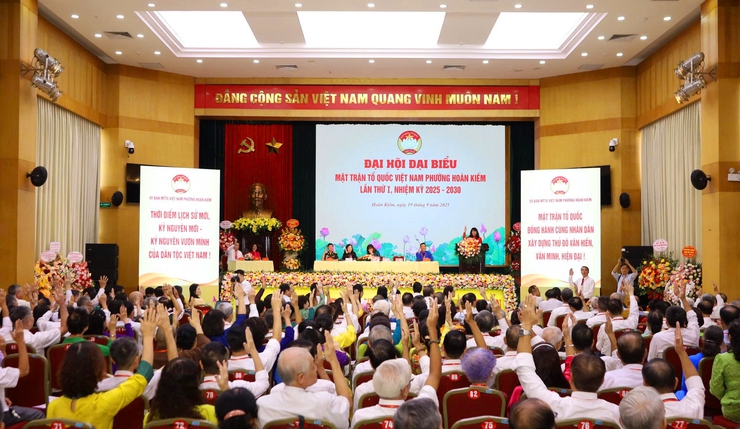 MTTQ phường Hoàn Kiếm cần triển khai tích cực nền tảng “Mặt trận số”, gắn với xây dựng công dân số, chính quyền số, xã hội số- Ảnh 7.