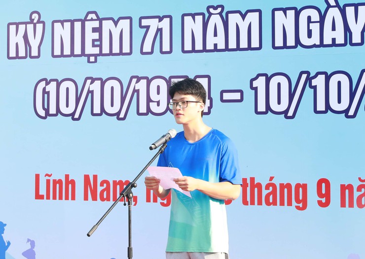 Phường Lĩnh Nam: Hơn 300 vận động viên tham gia Giải chạy Báo Hànộimới Vì hòa bình năm 2025- Ảnh 3.