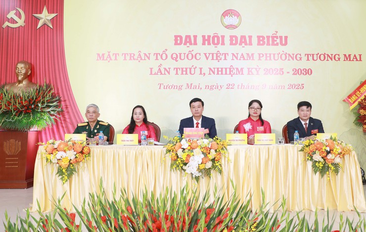 Chủ tịch Ủy ban MTTQ Việt Nam Thành phố dự Đại hội đại biểu MTTQ Việt Nam phường Tương Mai- Ảnh 4.