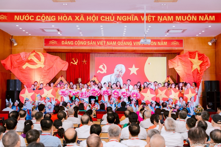 Đại hội đại biểu MTTQ Việt Nam phường Phúc Lợi lần thứ I thành công tốt đẹp- Ảnh 1.