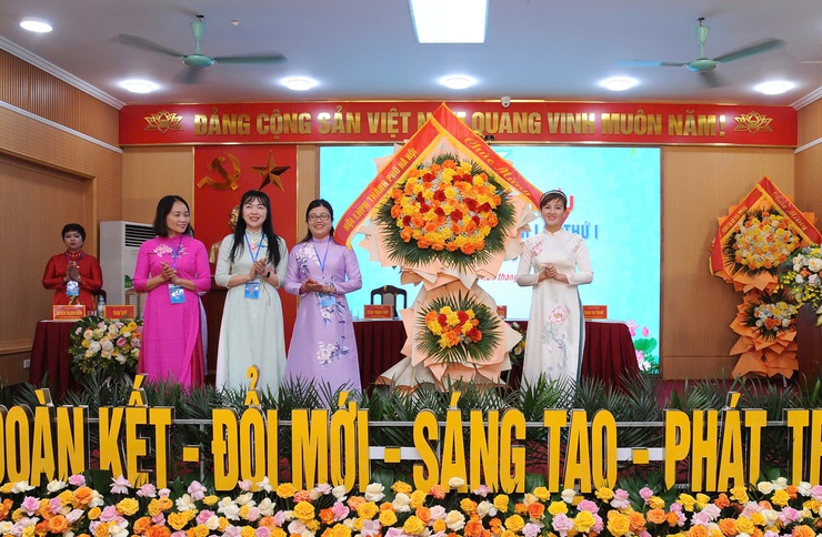 Hội LHPN xã Đại Thanh: Chung tay xây dựng xã Đại Thanh ngày càng giàu đẹp, văn minh- Ảnh 1.