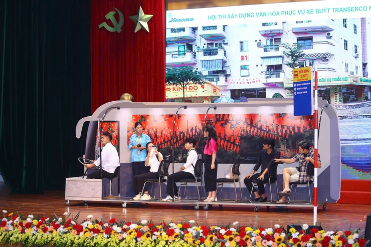Transerco tổ chức Hội thi "Xây dựng văn hóa phục vụ xe buýt" năm 2025- Ảnh 2.