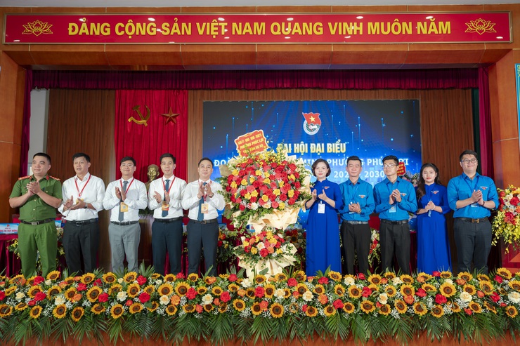 Đại hội Đoàn TNCS Hồ Chí Minh phường Phúc Lợi lần thứ I: Tiên phong chuyển đổi số, xung kích vì cộng đồng- Ảnh 4.