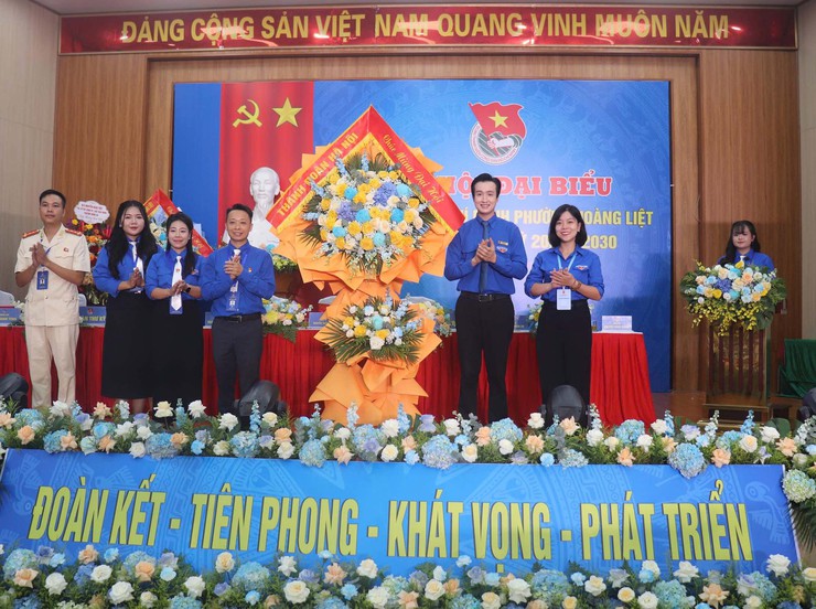 Đoàn phường Hoàng Liệt: Đoàn kết, tập hợp thanh niên trong xây dựng, phát triển phường giàu đẹp, văn minh- Ảnh 2.