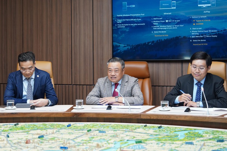 Hà Nội và UNDP ký kết hợp tác về chuyển đổi xanh, phát triển kinh tế hiện đại- Ảnh 3.