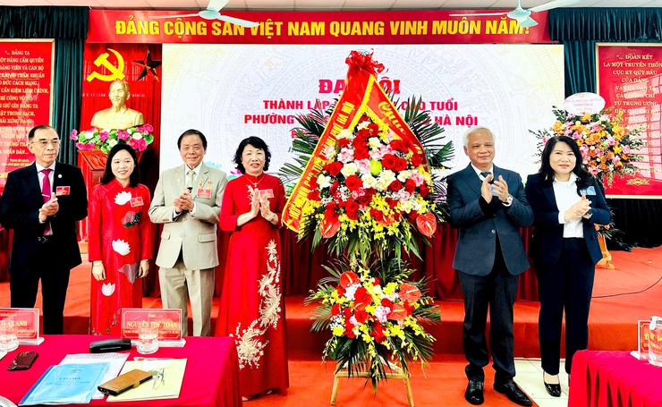 Ngày hội của Người cao tuổi Thủ đô - Khẳng định vai trò “Tuổi cao, gương sáng” trong giai đoạn mới- Ảnh 3.