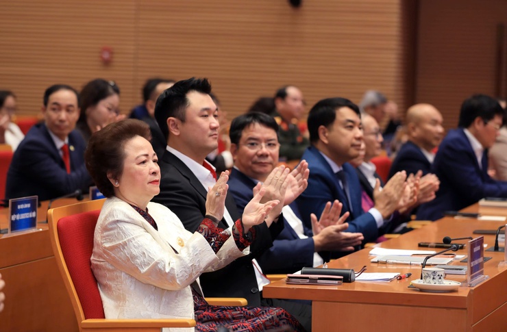 Hà Nội cam kết đồng hành chặt chẽ, thiết thực cùng doanh nghiệp- Ảnh 2.