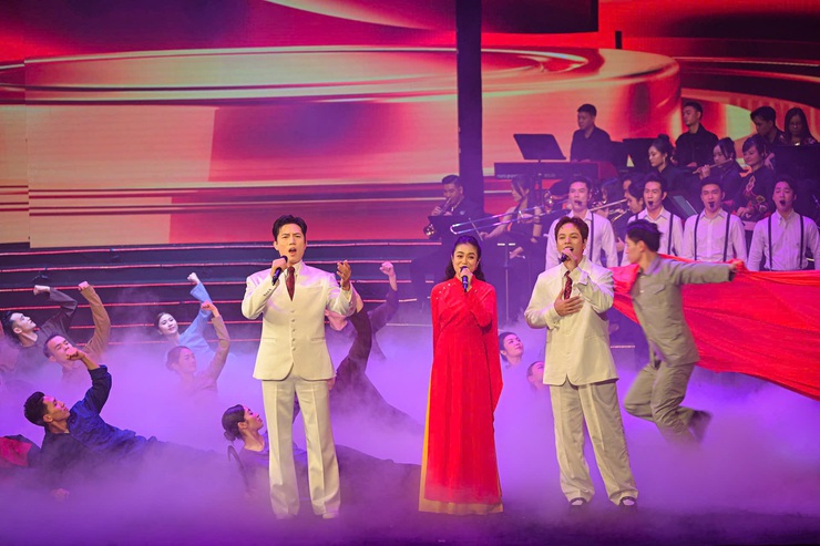 "Mãi mãi niềm tin theo Đảng": Lan tỏa niềm tự hào, niềm tin son sắt của Nhân dân đối với Đảng- Ảnh 2.