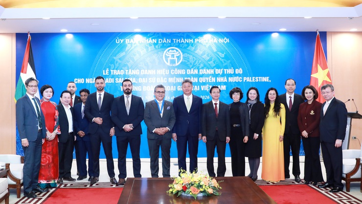 Trao tặng danh hiệu Công dân danh dự Thủ đô Hà Nội cho Đại sứ Nhà nước Palestine tại Việt Nam- Ảnh 5.