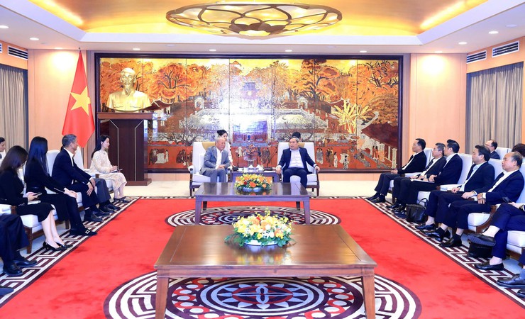 Hanoi strengthens cooperation to develop urban infrastructure sustainably and efficiently- Ảnh 1.