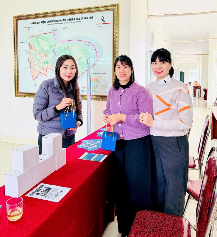 Xã Nam Phù chủ động đưa chữ ký số công cộng đến từng người dân- Ảnh 4.