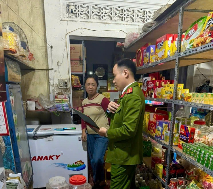 Nam Phù làm "sạch" dữ liệu dân cư từ cơ sở,&nbsp;củng cố nền tảng quản lý xã hội hiện đại- Ảnh 3.