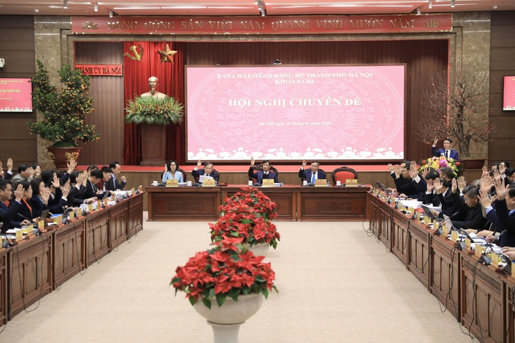 Mỗi quyết sách, dự án đầu tư phải giữ được cốt cách truyền thống, định hình không gian văn hóa và tạo năng lực đổi mới- Ảnh 3.