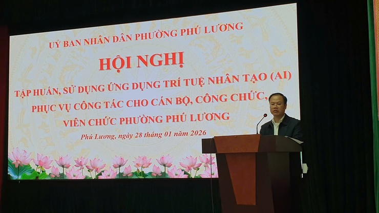 Phường Phú Lương tập huấn ứng dụng trí tuệ nhân tạo (AI) gắn với đẩy mạnh cải cách hành chính- Ảnh 3.