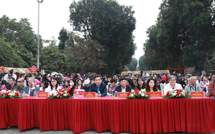 Phường Hai Bà Trưng: Nghĩa tình trong Ngày hội "Tết sum vầy - Xuân ơn Đảng" năm 2026- Ảnh 1.