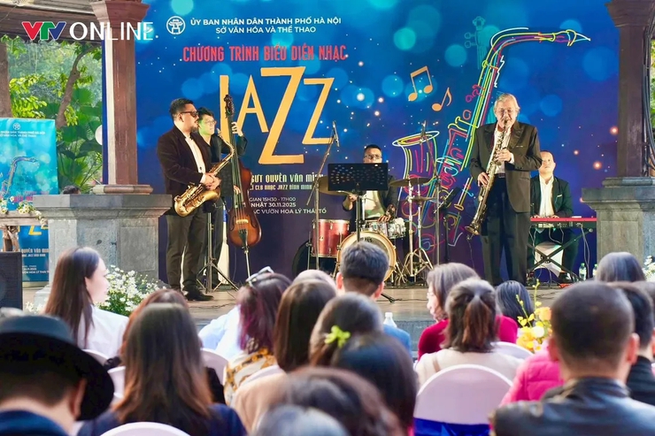 Hà Nội đón khoảng 560 nghìn lượt khách trong dịp Tết Dương lịch- Ảnh 2.