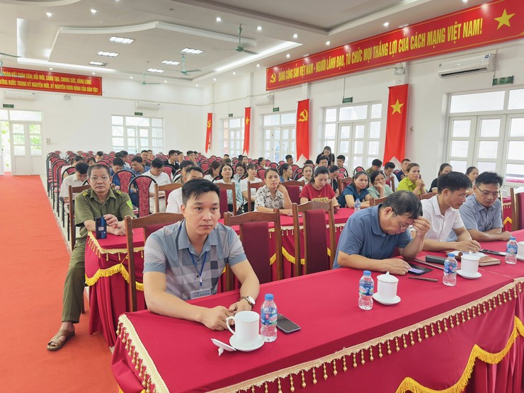 Cải cách hành chính tại xã Ba Vì: Từ "ngại công nghệ" đến chủ động chuyển đổi số- Ảnh 1.