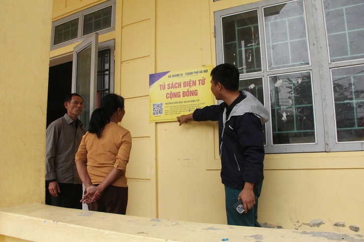 Tủ sách điện tử xã Quảng Bị - Điểm sáng trong chuyển đổi số ở cơ sở- Ảnh 2.