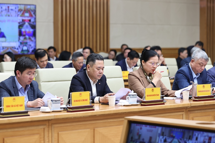 Hà Nội xác định giải ngân đầu tư công tiếp tục là động lực then chốt để Thủ đô bứt phá- Ảnh 4.