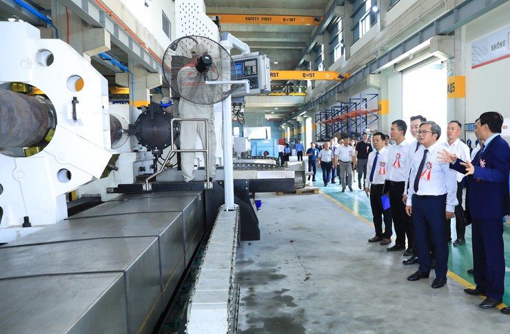 Phó Chủ tịch UBND Thành phố Trương Việt Dũng dự khánh thành nhà máy TOMECO SI- Ảnh 6.