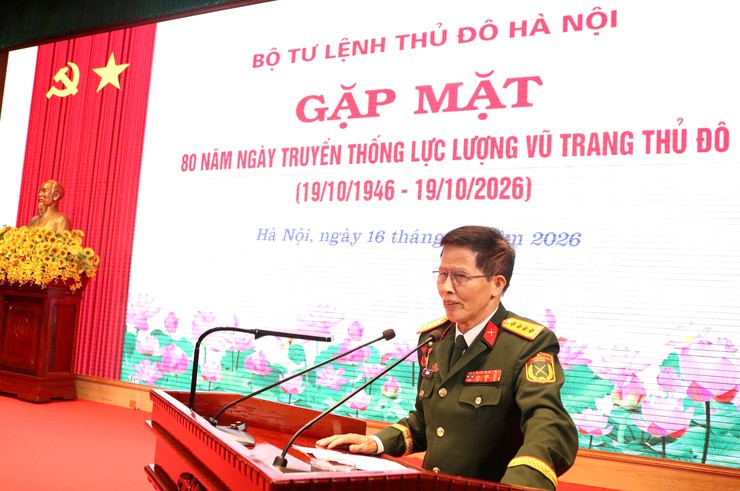 Gặp mặt nhân kỷ niệm 80 năm Ngày truyền thống lực lượng vũ trang Thủ đô- Ảnh 4.