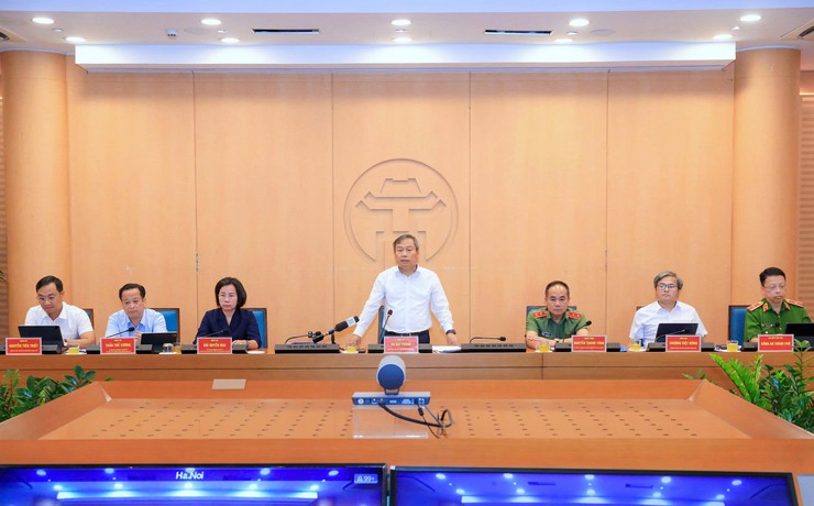 Chủ tịch H&agrave; Nội Vũ Đại Thắng: Lấy khoa học, c&ocirc;ng nghệ v&agrave; đổi mới s&aacute;ng tạo l&agrave;m động lực tăng trưởng mới- Ảnh 10.