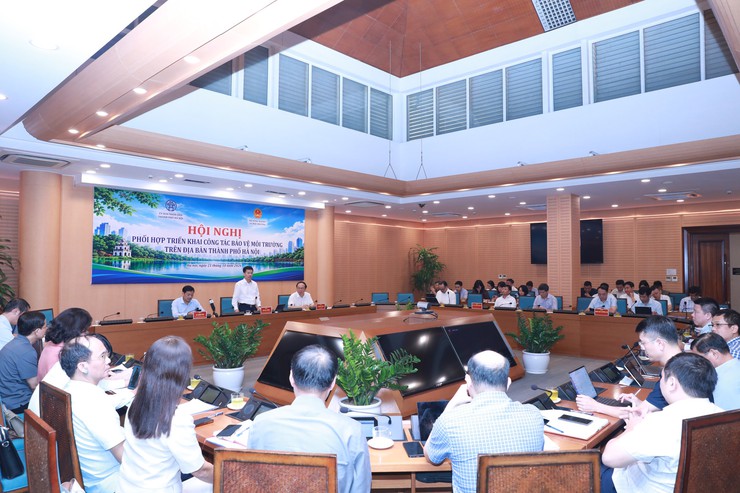 Hà Nội phối hợp với Bộ Nông nghiệp và Môi trường chung tay xử lý các vấn đề môi trường