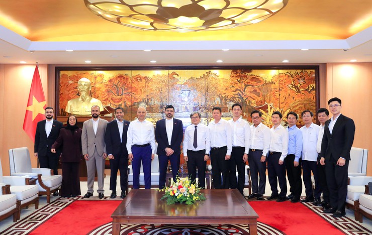 Phó Chủ tịch UBND Thành phố Trương Việt Dũng tiếp Trợ lý Bộ trưởng Bộ Nội các phụ trách trao đổi kinh nghiệm Chính phủ UAE- Ảnh 4.