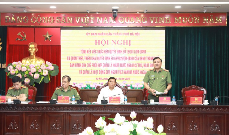 Nâng cao trách nhiệm của các cấp, ngành trong quản lý xuất nhập cảnh- Ảnh 2.