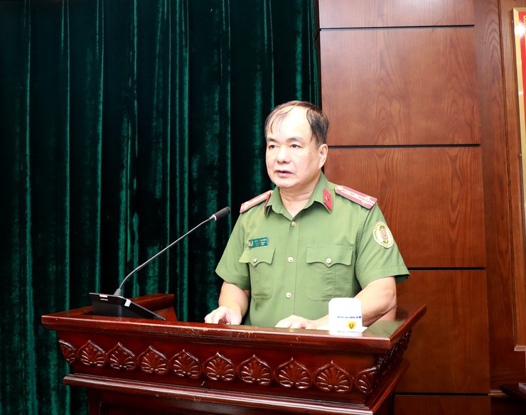Nâng cao trách nhiệm của các cấp, ngành trong quản lý xuất nhập cảnh- Ảnh 5.