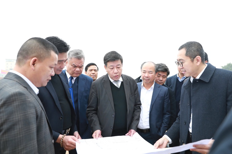 Đồng chí Dương Đức Tuấn thăm, chúc Tết các đơn vị đang triển khai các dự án, công trình giao thông, thoát nước chống úng ngập- Ảnh 3.