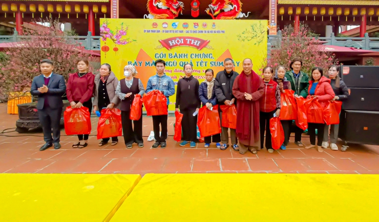 Xã Kiều Phú: Sôi nổi Hội thi gói bánh chưng, bày mâm ngũ quả và Chương trình Tết sum vầy- Ảnh 8.