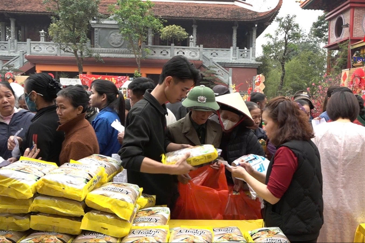 Xã Kiều Phú: Sôi nổi Hội thi gói bánh chưng, bày mâm ngũ quả và Chương trình Tết sum vầy- Ảnh 5.
