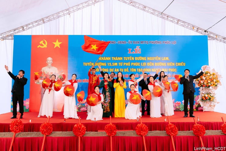 Phường Phúc Lợi khánh thành, khởi công 3 công trình chào mừng thành công Đại hội XIV của Đảng- Ảnh 1.