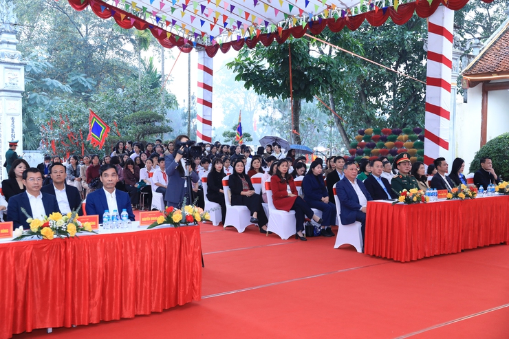 Phó Bí thư Thành ủy Nguyễn Văn Phong dự Lễ phát động Tết trồng cây “Đời đời nhớ ơn Bác Hồ” xuân Bính Ngọ tại xã Đoài Phương- Ảnh 1.