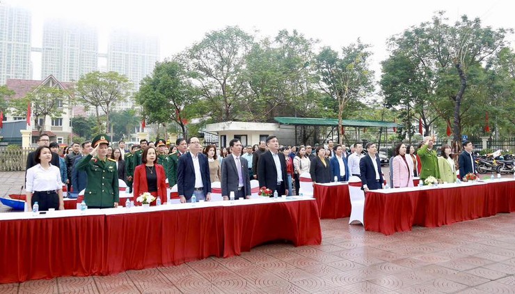 Phường Dương Nội: Trồng cây xanh để xây dựng đô thị hài hòa với thiên nhiên- Ảnh 1.