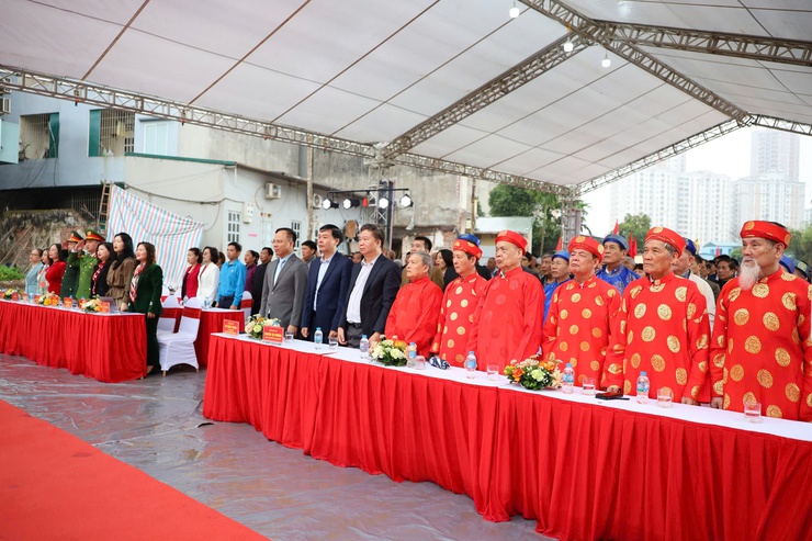 Phường Tương Mai: Trồng cây xanh bảo vệ môi trường, nâng cao chất lượng cuộc sống- Ảnh 1.