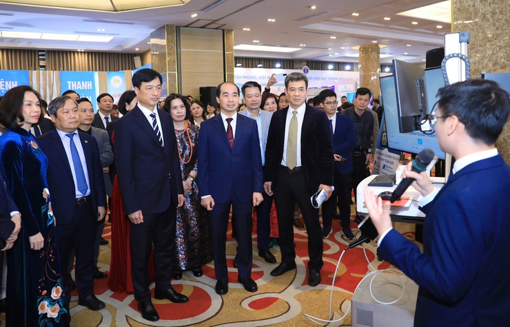 Xây dựng nền y tế Thủ đô hội nhập, hiện đại, thông minh và nhân văn- Ảnh 10.