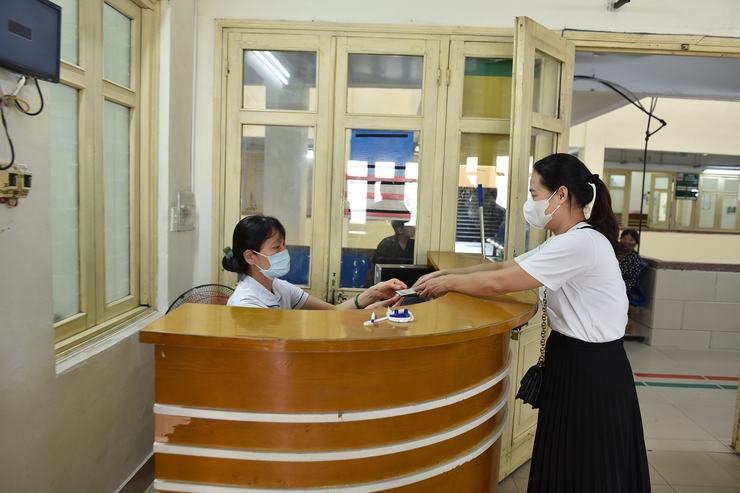 Mở rộng bao phủ BHYT, tăng cường quyền lợi KCB BHYT tuyến cơ sở, hướng tới BHYT toàn dân- Ảnh 2.