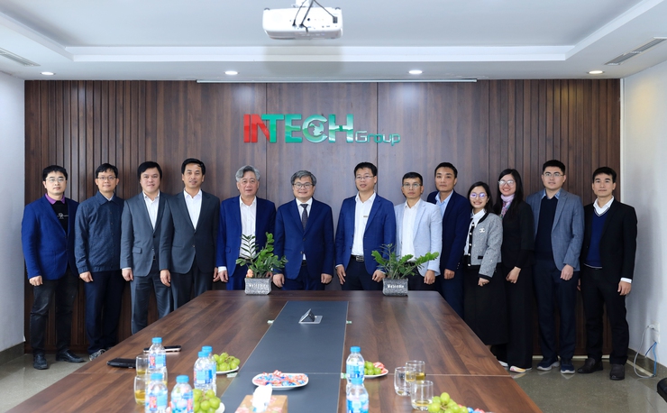 Phó Chủ tịch UBND Thành phố Trương Việt Dũng thăm Chùa Yên Phú và doanh nghiệp INTECH- Ảnh 5.