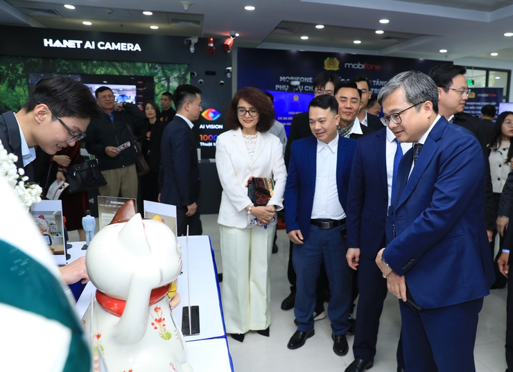 Ra mắt Sàn Giao dịch công nghệ Hà Nội và Chợ Chuyển đổi số thế hệ mới- Ảnh 9.