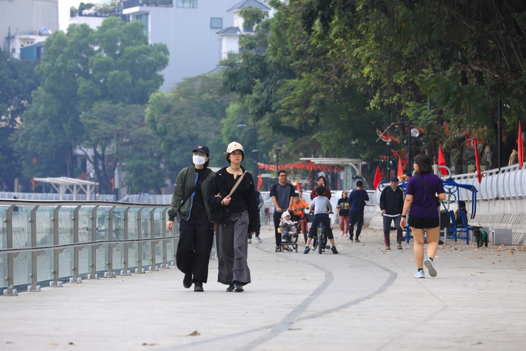 Hồ Đống Đa “thay áo mới” sau hơn một năm cải tạo, sẵn sàng phục vụ Nhân dân vui xuân đón Tết- Ảnh 10.