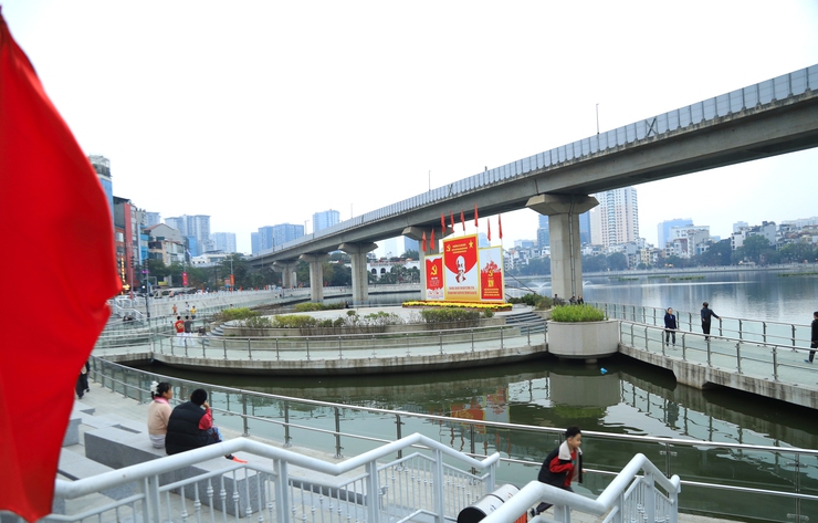 Hồ Đống Đa “thay áo mới” sau hơn một năm cải tạo, sẵn sàng phục vụ Nhân dân vui xuân đón Tết- Ảnh 7.