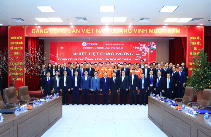Phó Chủ tịch HĐND Thành phố Phạm Quí Tiên thăm, chúc Tết Công ty Điện lực Từ Liêm- Ảnh 5.