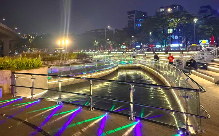 Hồ Đống Đa “thay áo mới” sau hơn một năm cải tạo, sẵn sàng phục vụ Nhân dân vui xuân đón Tết- Ảnh 25.