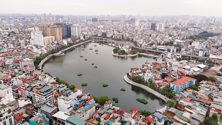 Hồ Đống Đa “thay áo mới” sau hơn một năm cải tạo, sẵn sàng phục vụ Nhân dân vui xuân đón Tết- Ảnh 1.